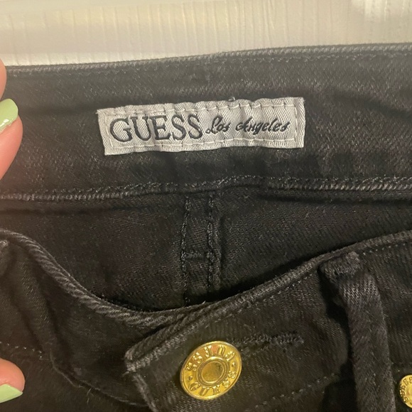 Guess Jeans - Picture 3 of 4
